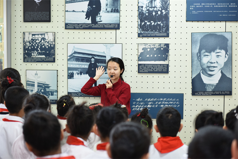 【中新网】黄海学院雷锋馆参观热潮涌动 高峰时段单日预约近千人