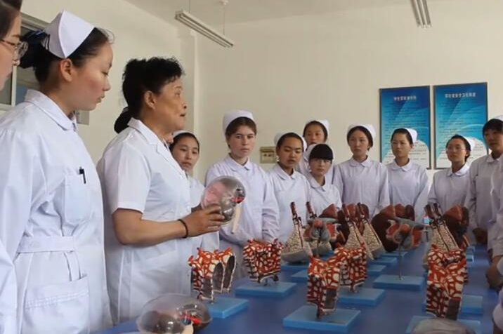 开元集团网站护理与健康学院宣传片