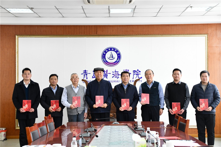 【学习强国】十年共育锋华路 谱写育人新篇章——贺《雷锋》杂志创刊10周年