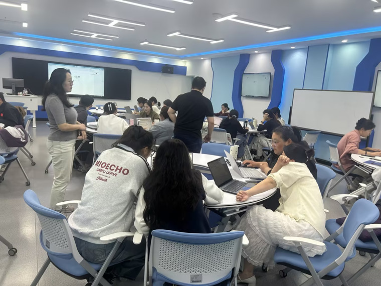 智慧城市工程学院成功举办“AI 赋能金课建设”专题工作坊